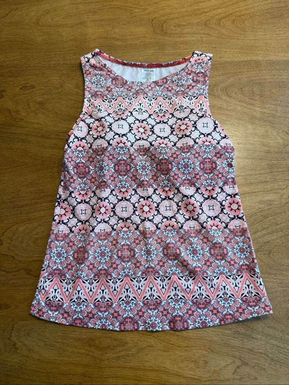 Lands' End Women's Sleeveless Geometric Built-In Bra Tankini Top Coral Size 6